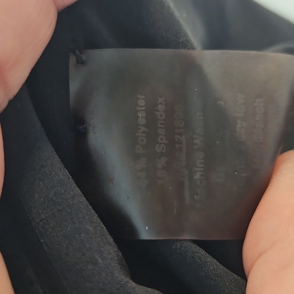 Title Nine Women's Black Athletic Shorts M - Picture 4 of 11